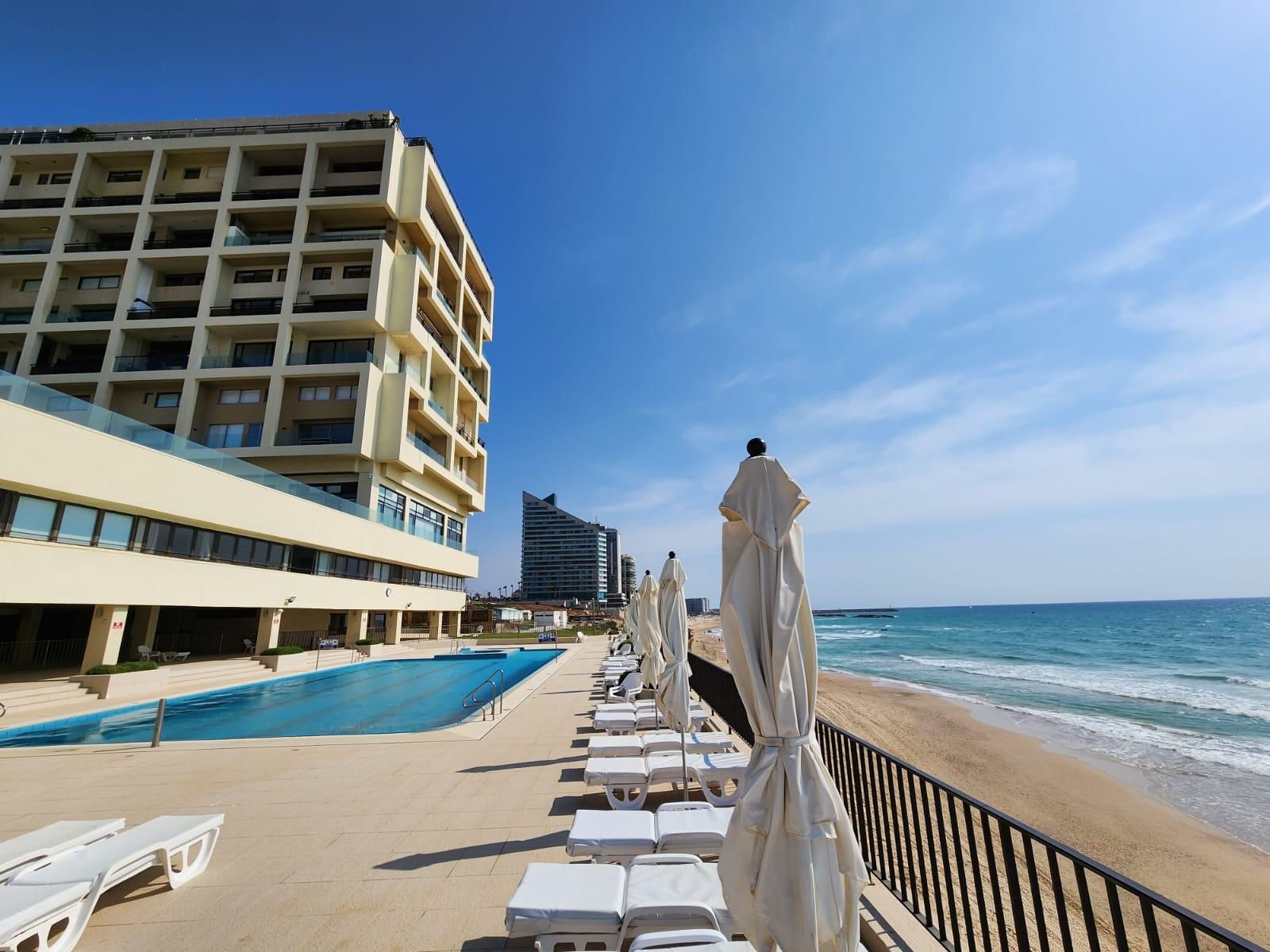 Horizon sans fin - appartement de 130 m² aux Cliff Towers, première ligne face à la mer - Herzliya Pituach - photo 8