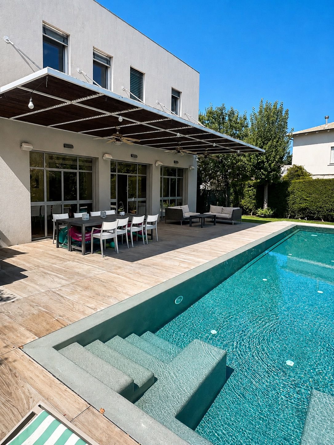 Villa en exclusivité à Herzliya Pituach : environ 350 m² sur un terrain d'environ 500 m², avec piscine et ascenseur - Herzliya Pituach - photo 1
